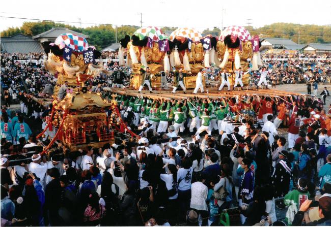 12入選(寺川恵美)神輿入場