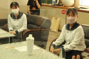 西条高校生徒会　懇談の様子