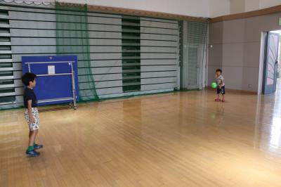ボール遊び2