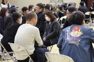 トークフォークダンスの様子