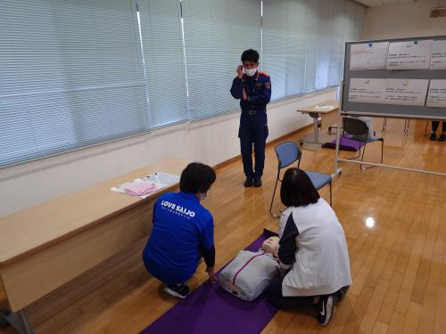各ブースでの実技訓練の様子⑶