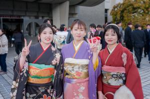 女の子３人